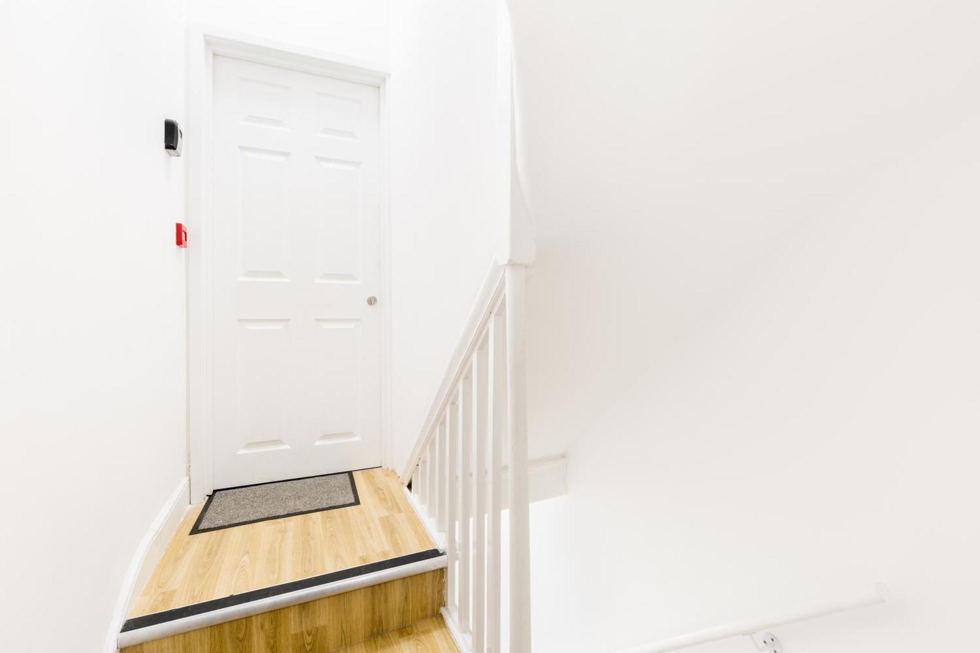 Marvel Apartments レミントンスパー 部屋 写真